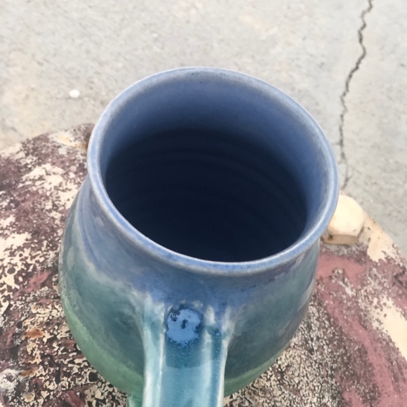 Beautiful hand crafted studio pottery mug - Picture 6 of 7